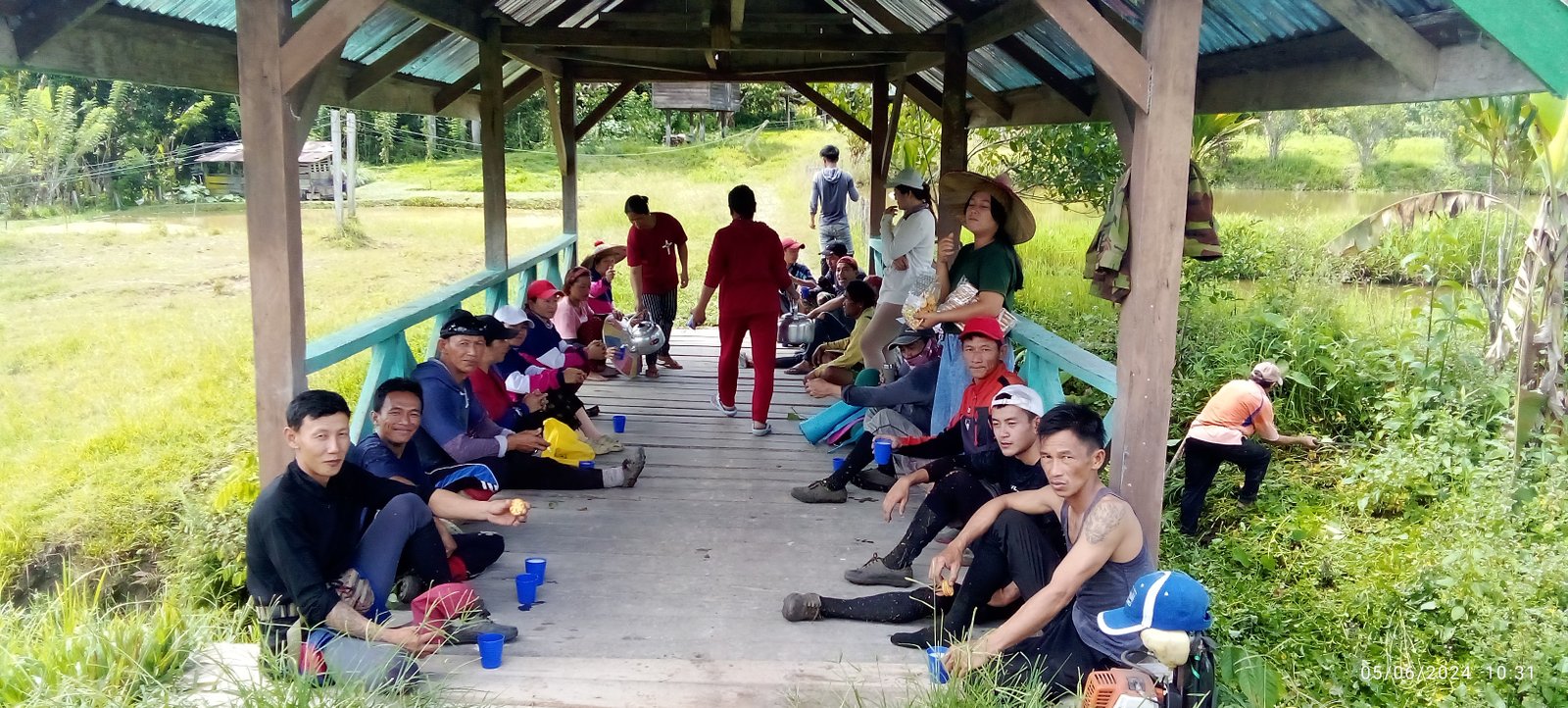 Membangun Lingkungan Bersih dan Sehat